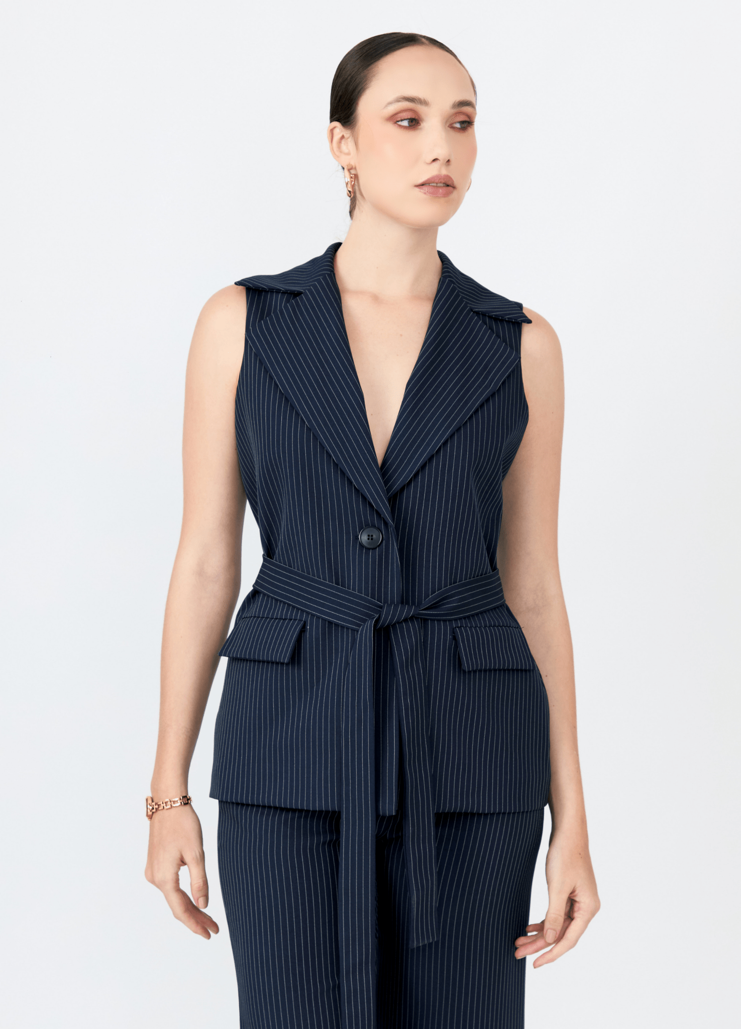 Chaleco largo Antonia a rayas con cinturón