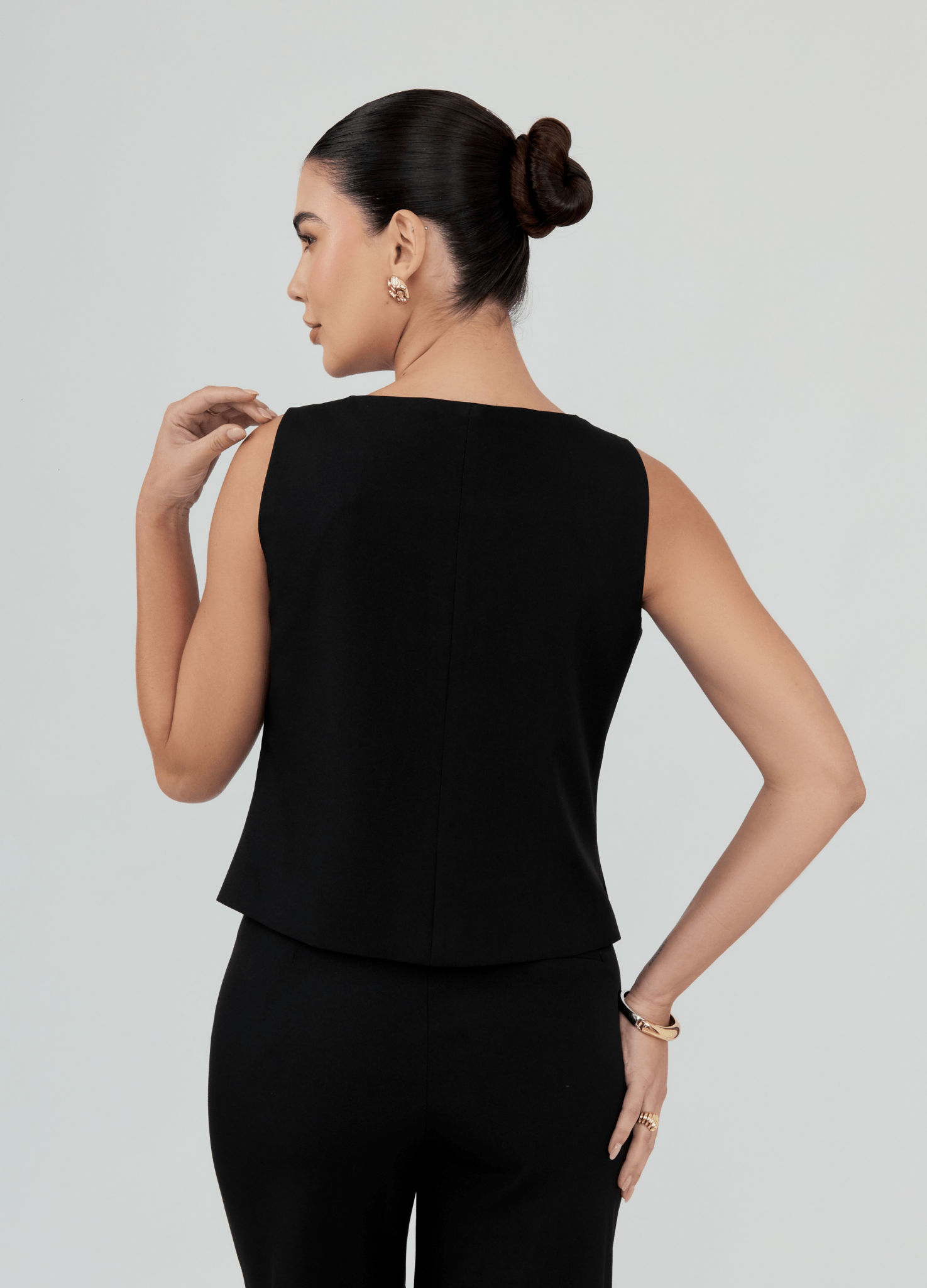 CHALECO SASTRE VIVIENNE ESCOTE CUADRADO