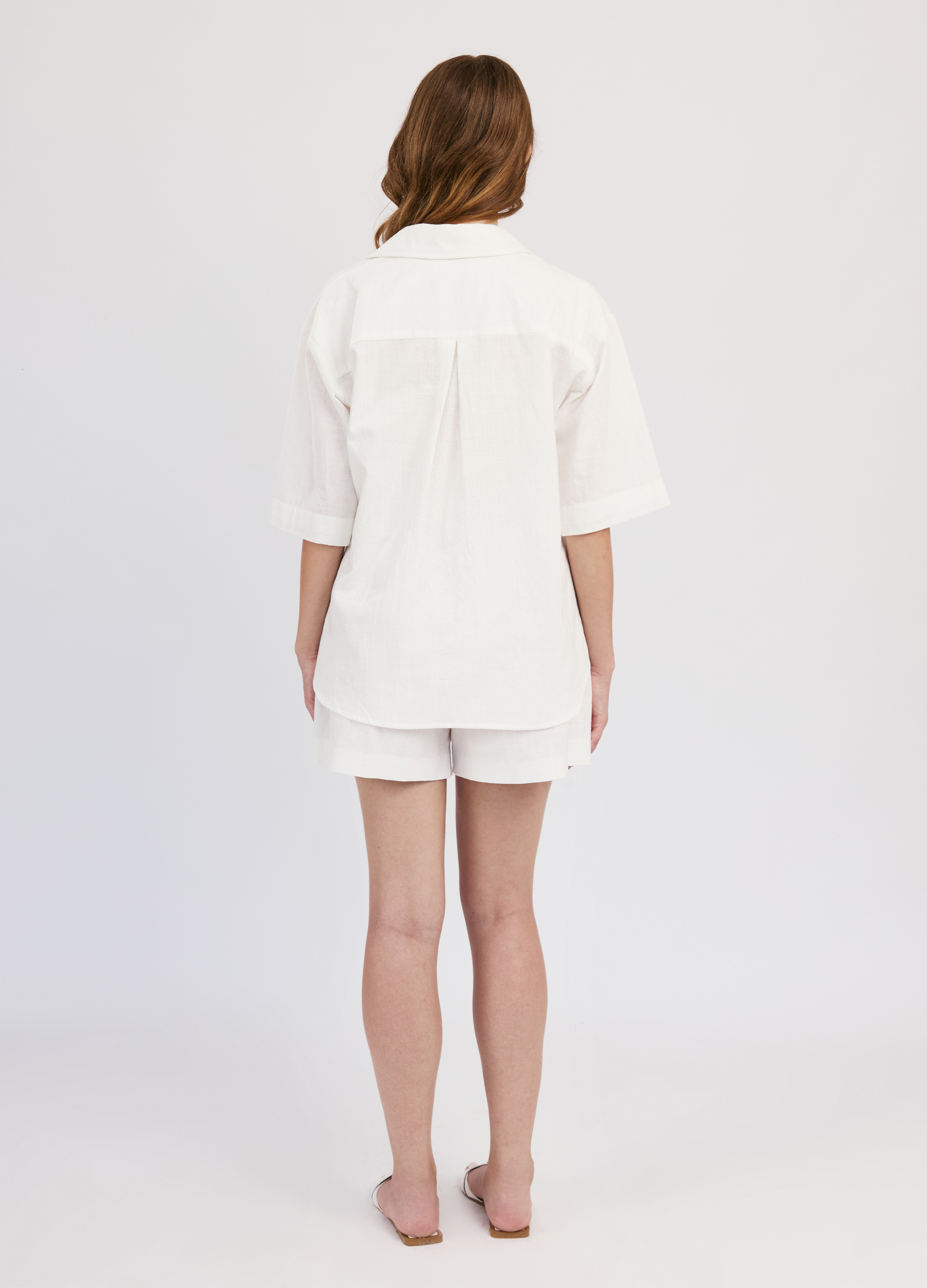 Camisa Zaira manga corta oversized para mujer