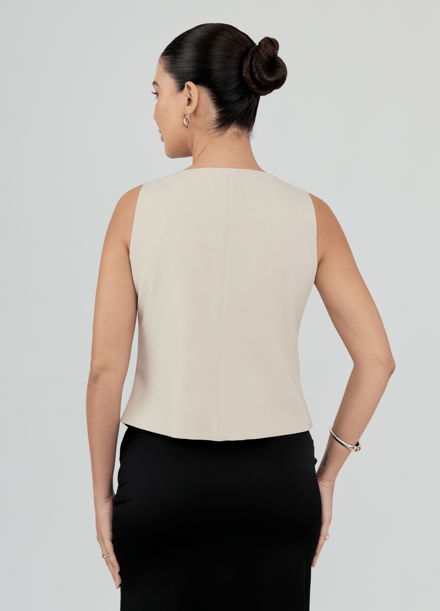 CHALECO SASTRE VIVIENNE ESCOTE CUADRADO