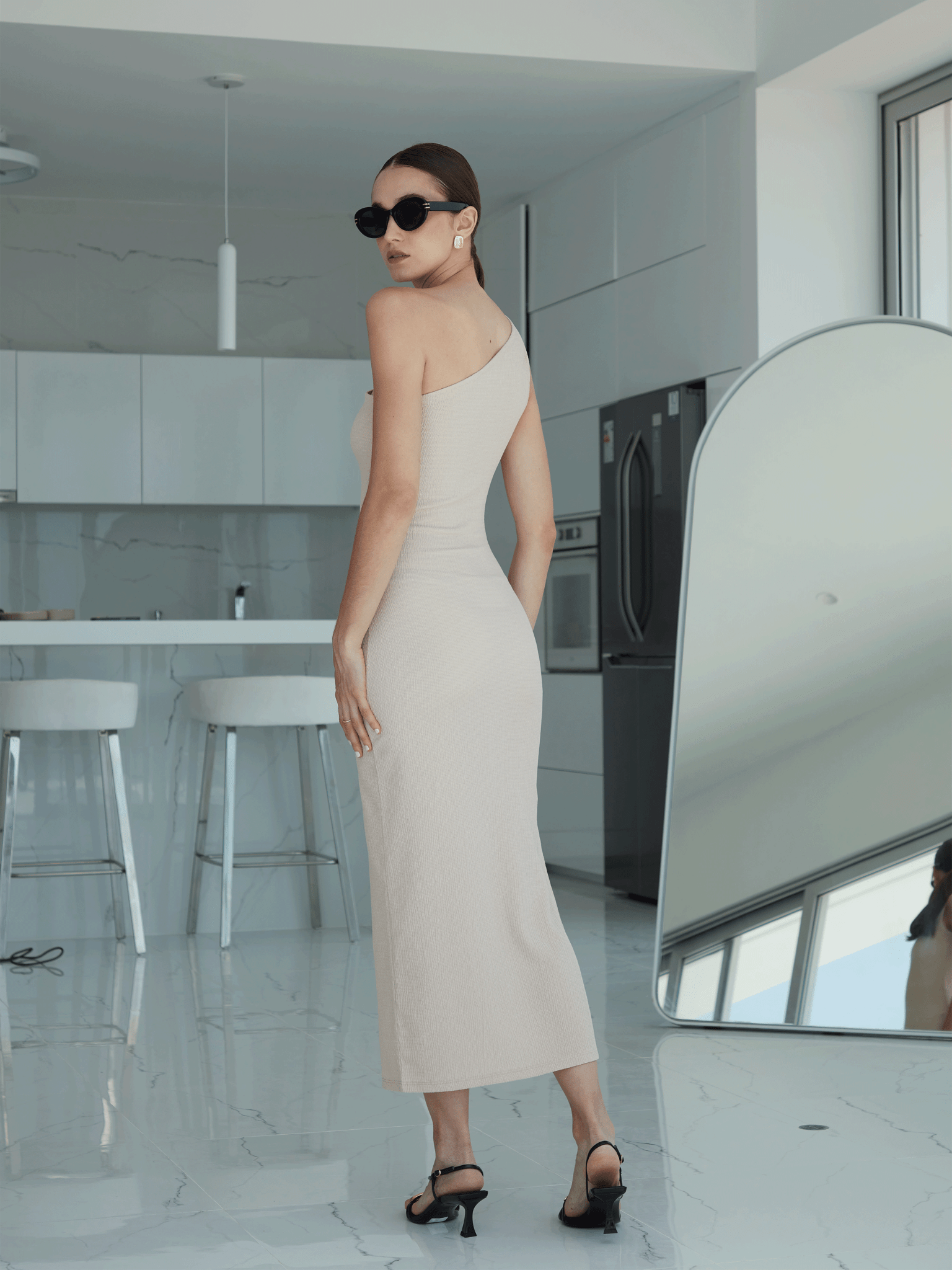 VESTIDO ASIMETRICO MACARELLA