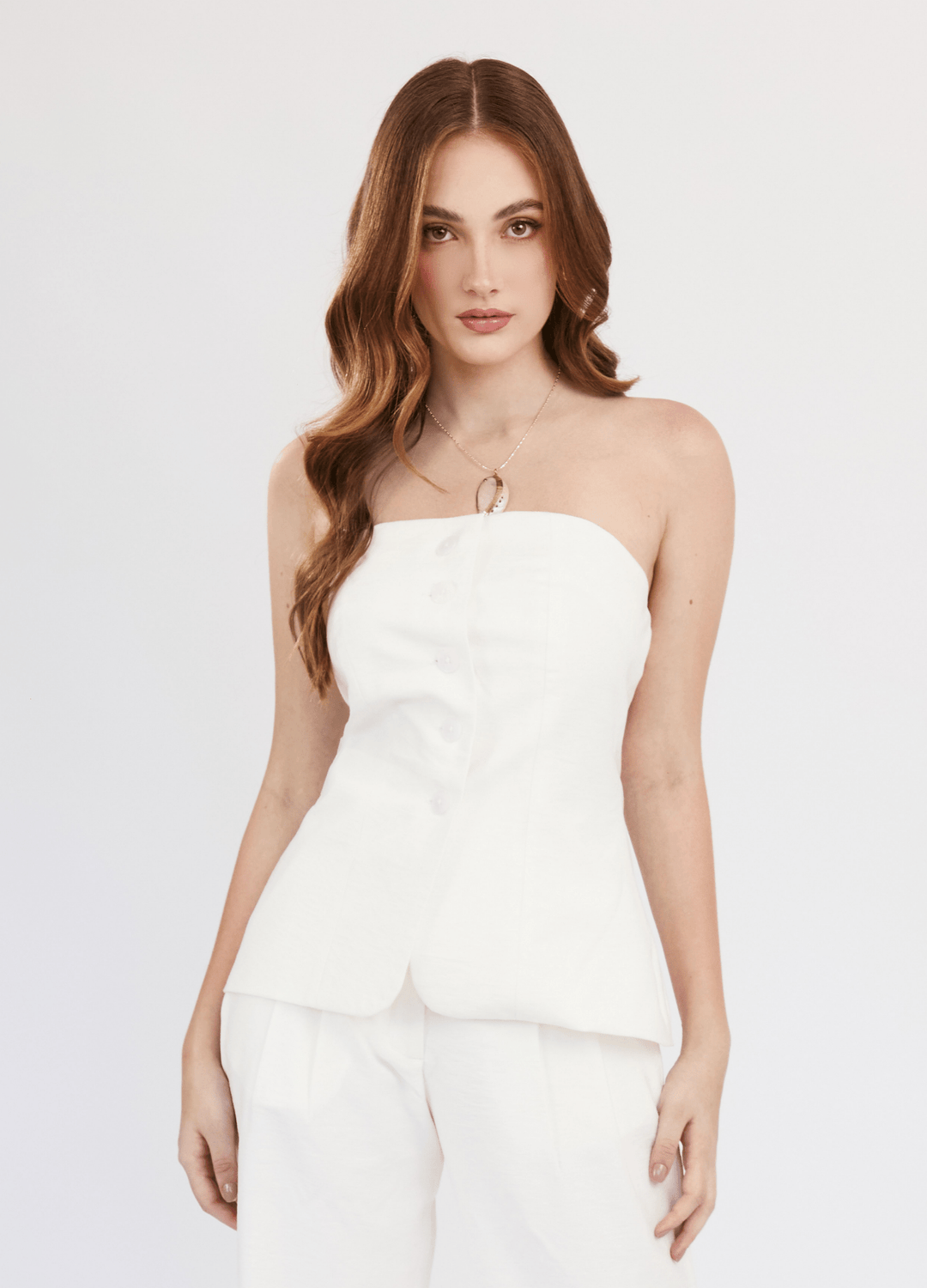 TOP LIANA STRAPLESS SASTRE BASTA OVALADA - Bembella Perú