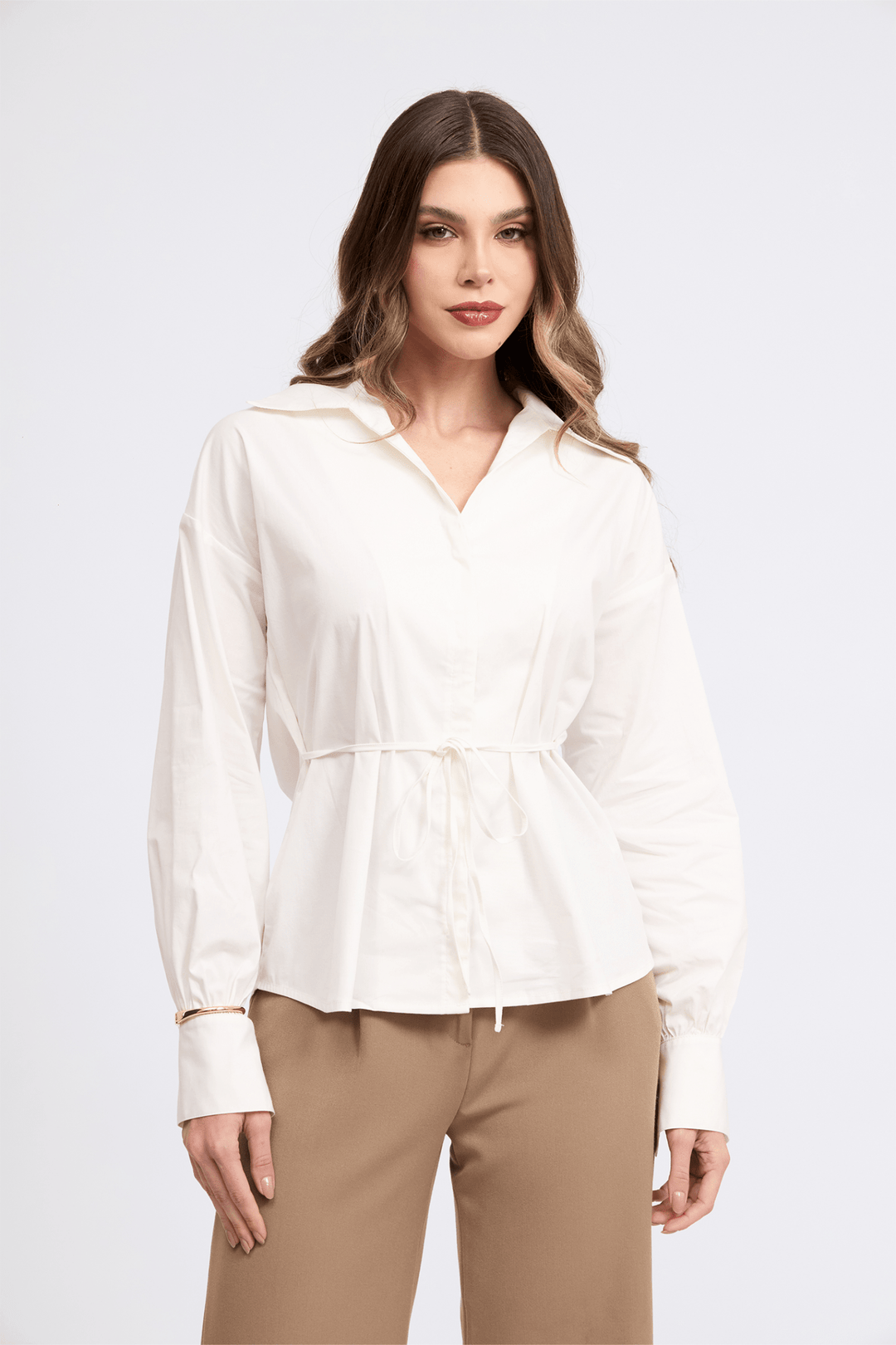 CAMISA BIANCA DE POPELINA ELÁSTICA NEW - Bembella Perú
