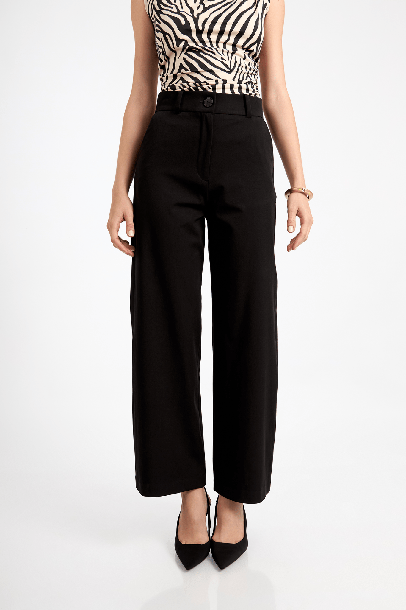 PRE VENTA - PANTALÓN MELANIA SASTRE CINTURA BOTA SEMI ANCHA