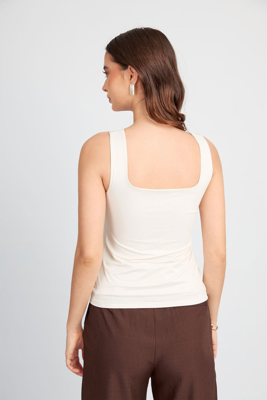 TOP LIA ESCOTE CUADRADO MINIMALISTA - Bembella Perú